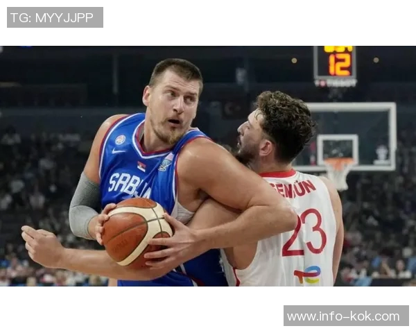 Spears称申京实力超越约基奇认为他是联盟前15球员之列