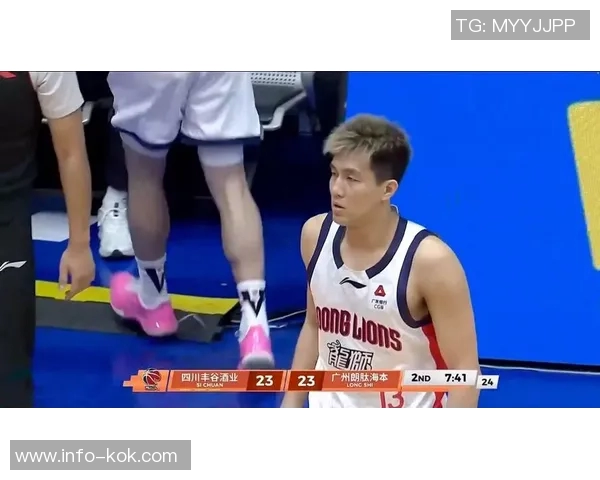 郭艾伦首节表现低迷仅送1助攻失误1次罚球全失未得分 郭艾伦首节表现低迷仅送1助攻失误1次罚球全失未得分