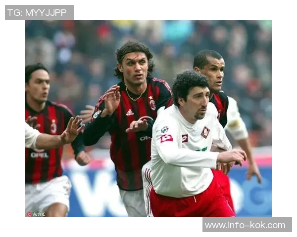 马尔蒂尼与维耶里重聚社媒晒合照展现深厚友谊