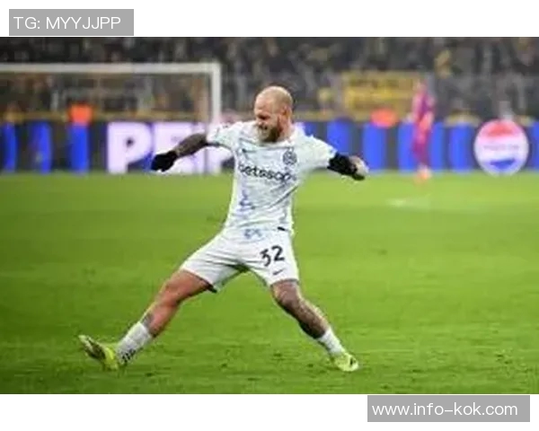 卡佩罗盛赞迪马尔科任意球技艺称其为发射弹道的杰作